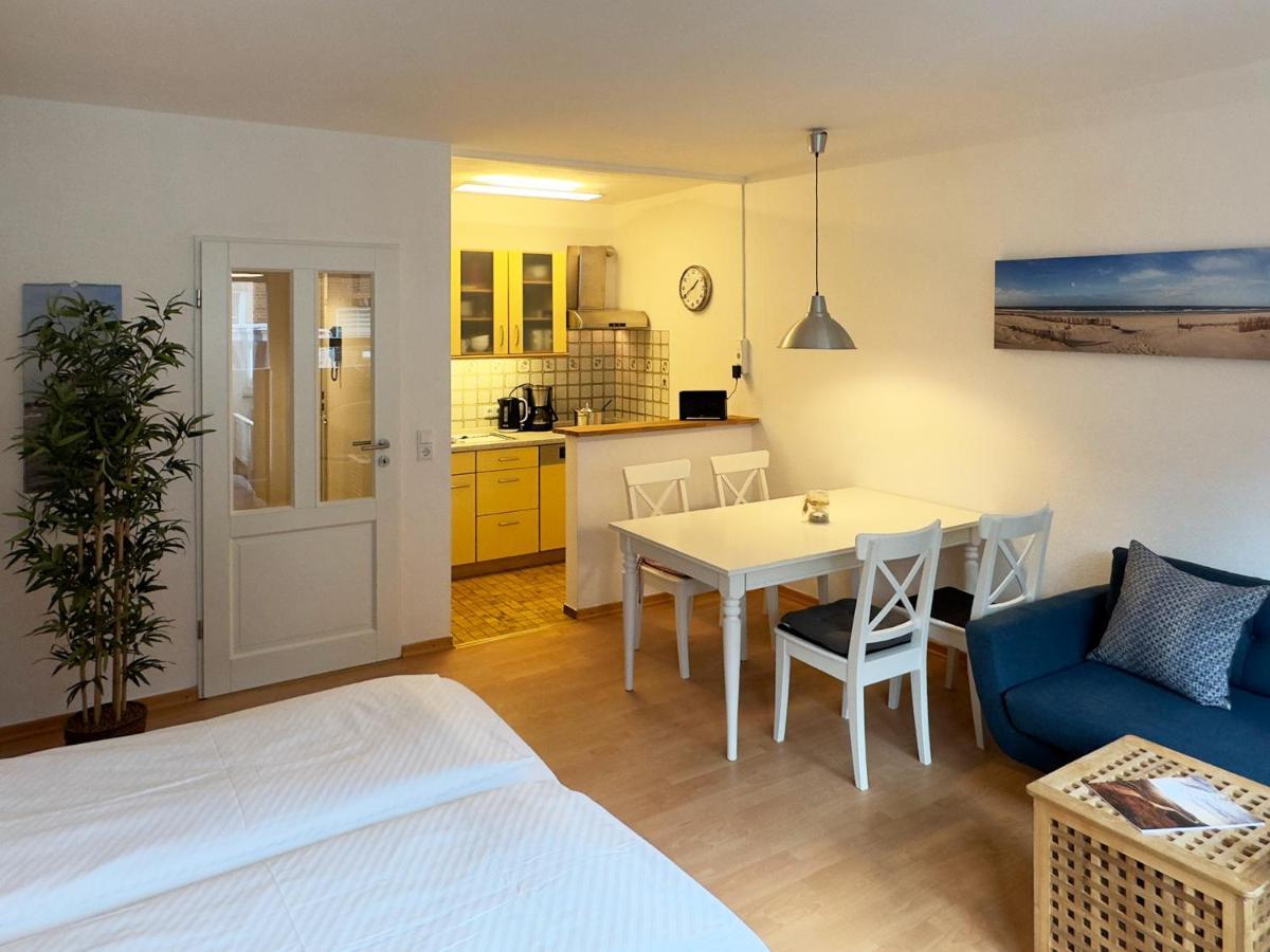 Ferienwohnung *Strandloeper* Wittdun Bagian luar foto